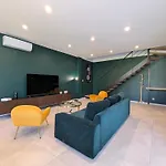 Colorchic 3 Etoiles - Parking Prive Terrasse Clim - 120m2 Plein Centre アパート メーズ