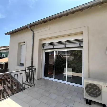 Colorchic 3 Etoiles - 120m2 Plein Centre - Parking Prive Terrasse Clim * Meze