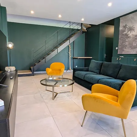 Appartement Colorchic 3 Etoiles - Parking Prive Terrasse Clim - 120m2 Plein Centre *