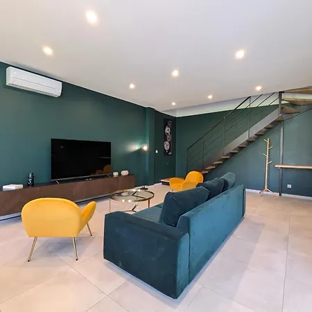 Colorchic 3 Etoiles - Parking Prive Terrasse Clim - 120m2 Plein Centre Appartement Mèze